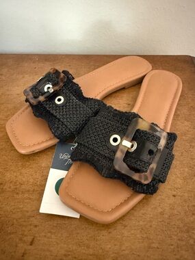 NWT Universal Thread Women's Chrissy Slide Sandals 9